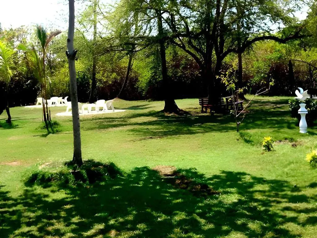 The Kings Island Resort Negombo 3*,  Sri Lanka