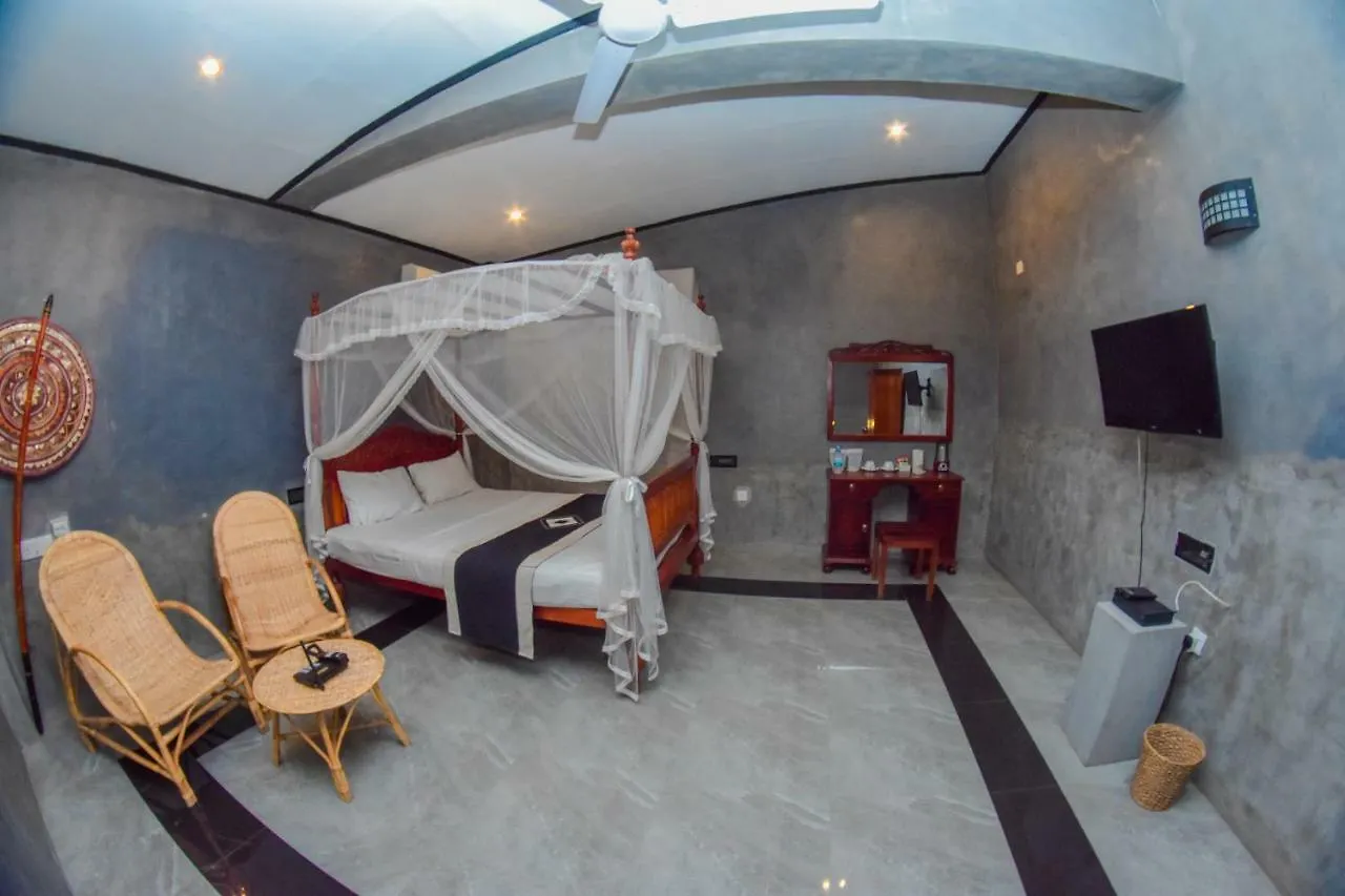 The Kings Island Resort Negombo 3*,